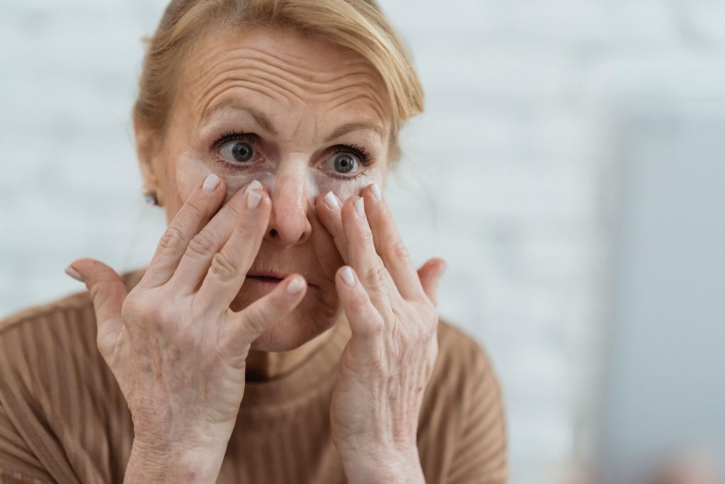  wrinkles, fine lines, sagging skin